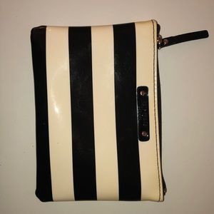 kate spade zipper pouch